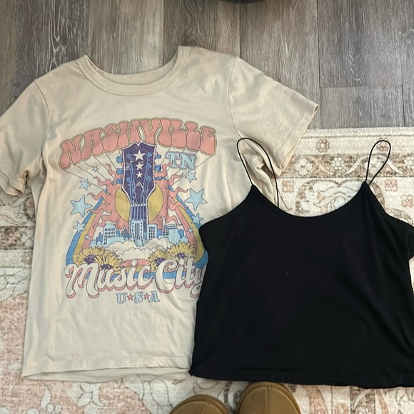T-shirt and tank top - Picture 1 of 1